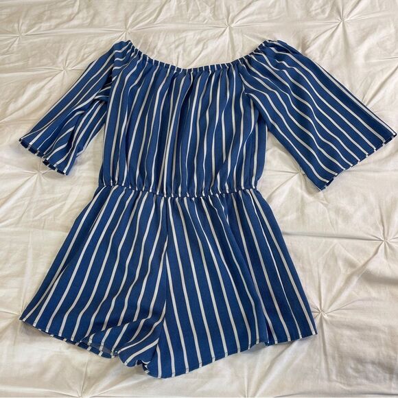 Forever 21 Romper Women M Medium Navy One-Piece Striped Off-Shoulder 3/4 Sleeve - Picture 2 of 7